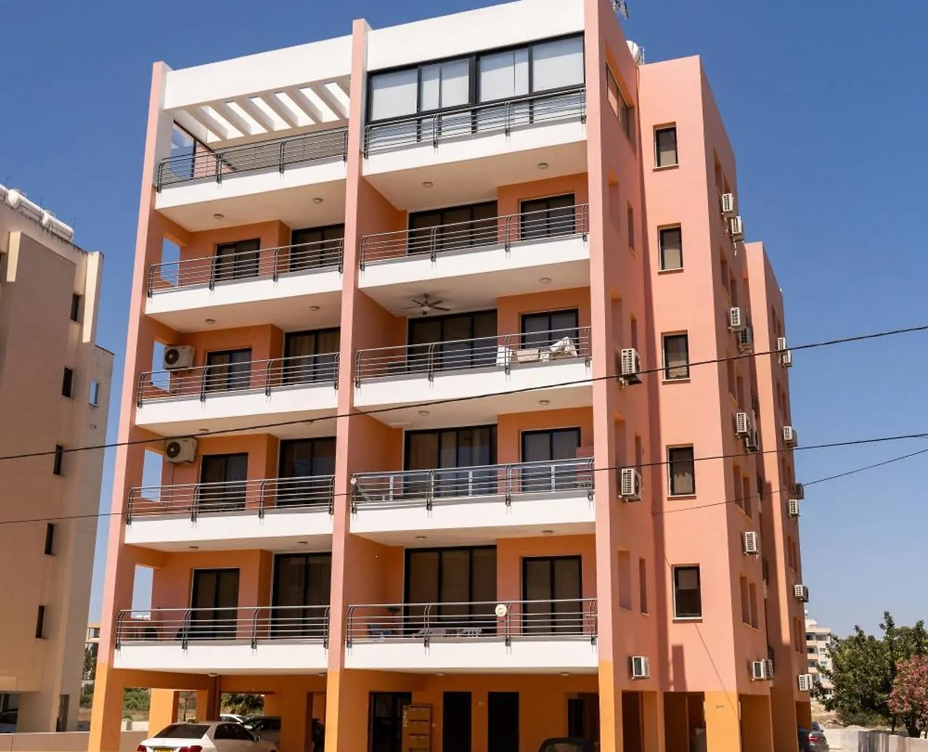 Isabella One Bedroom لارنكا شقة
